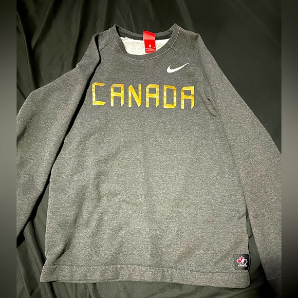 Nike Crew Neck - Picture 1 of 4